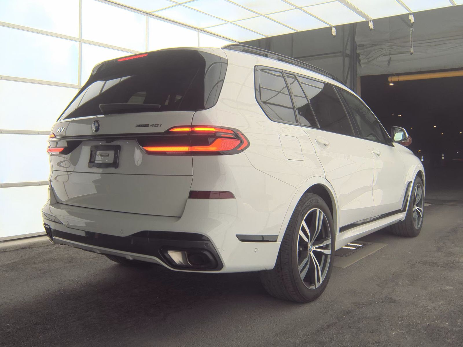 2023 BMW X7 xDrive40i AWD
