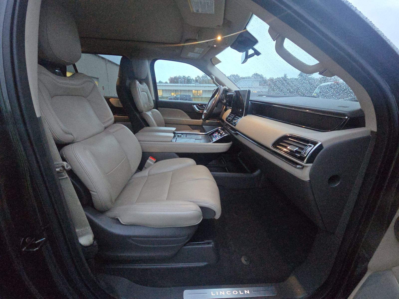 2023 Lincoln Navigator L Reserve AWD