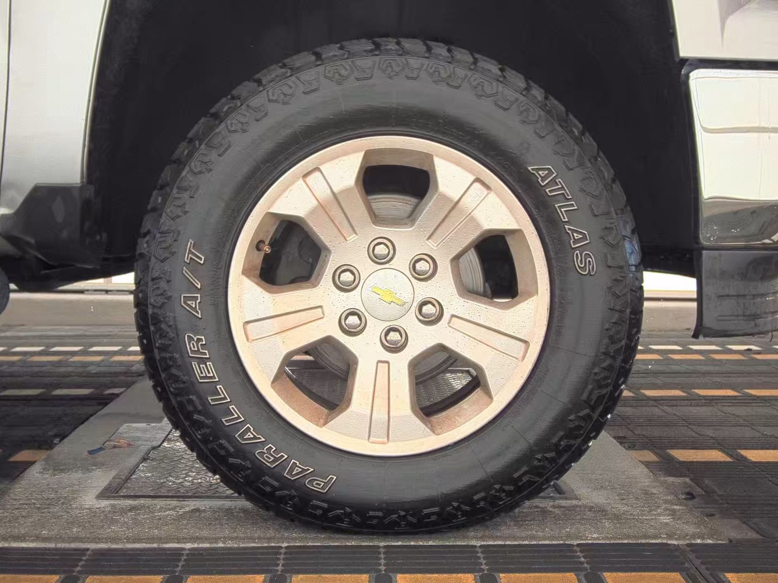 2014 Chevrolet Silverado 1500 LT RWD