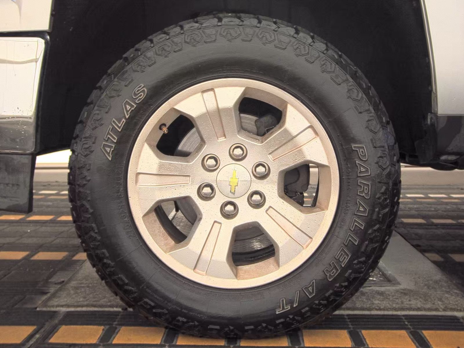 2014 Chevrolet Silverado 1500 LT RWD