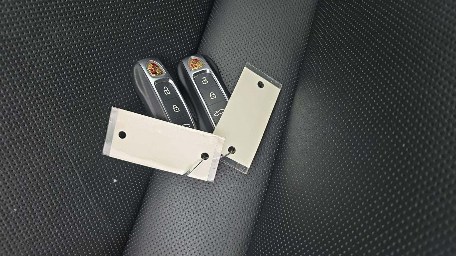 2025 Porsche 911 Carrera RWD