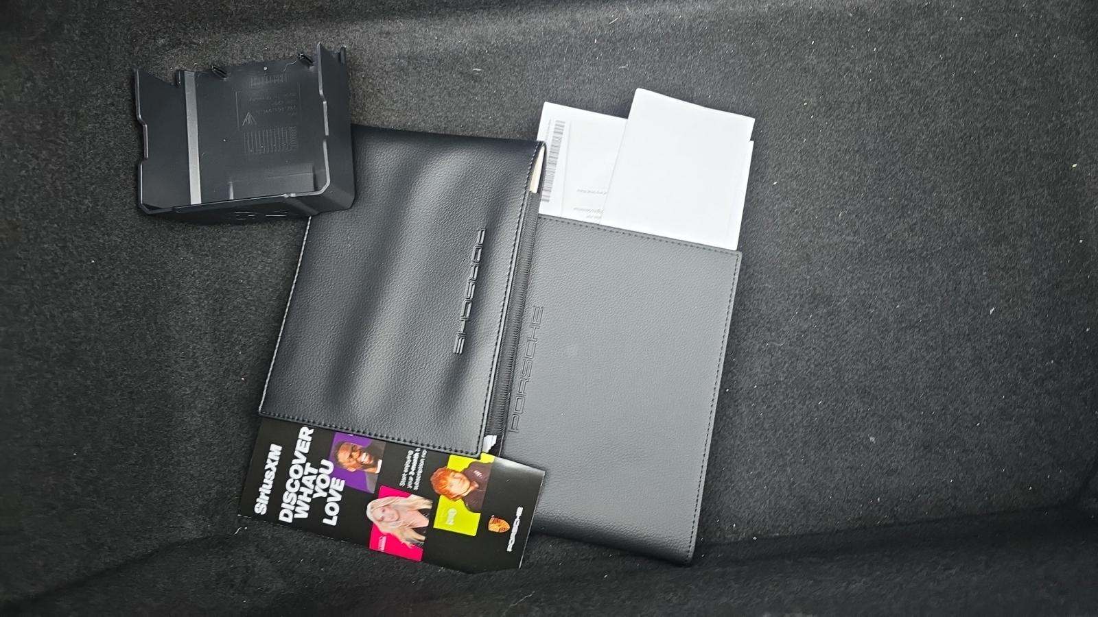 2025 Porsche 911 Carrera RWD