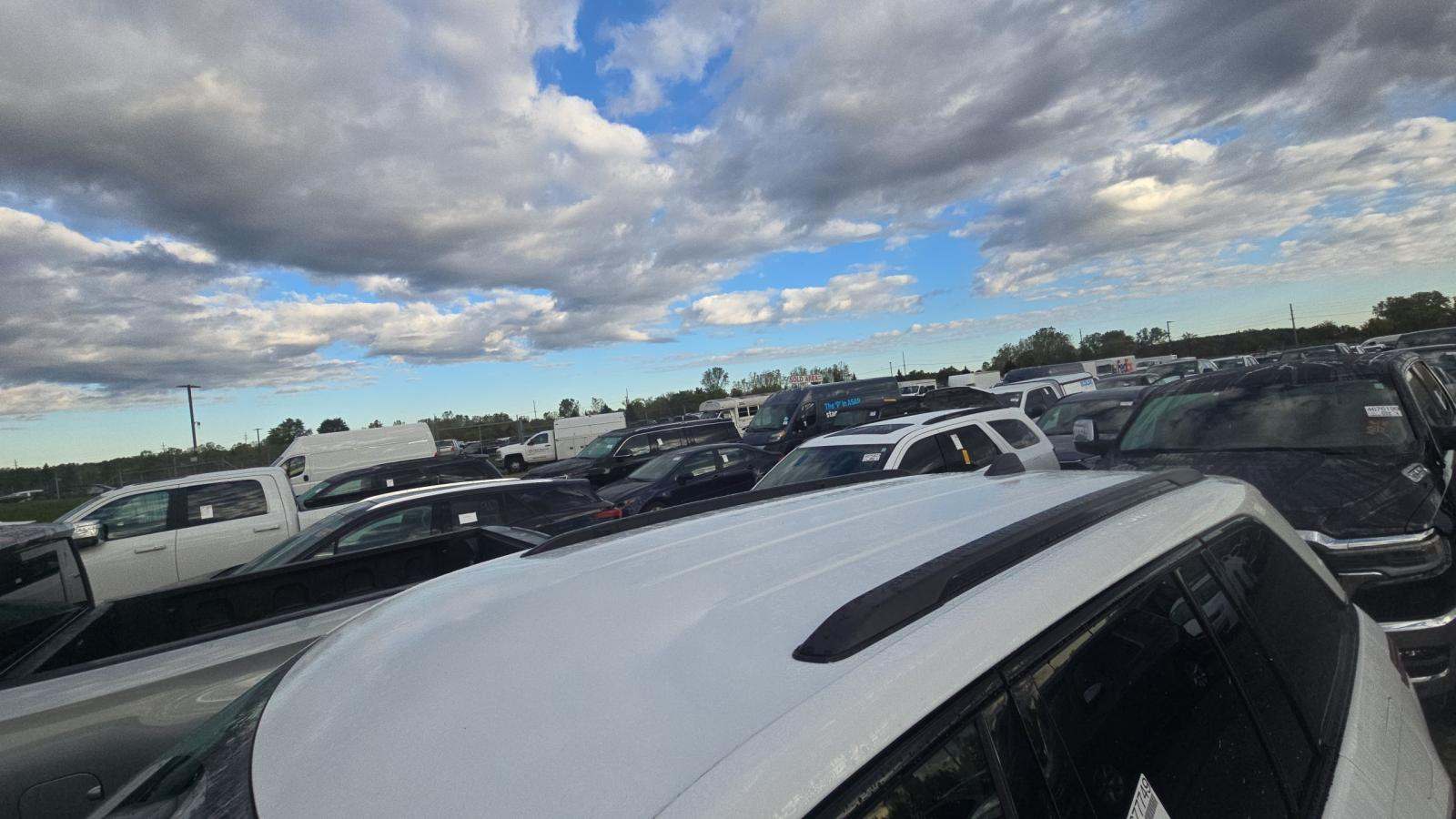 2024 Jeep Grand Cherokee Altitude AWD