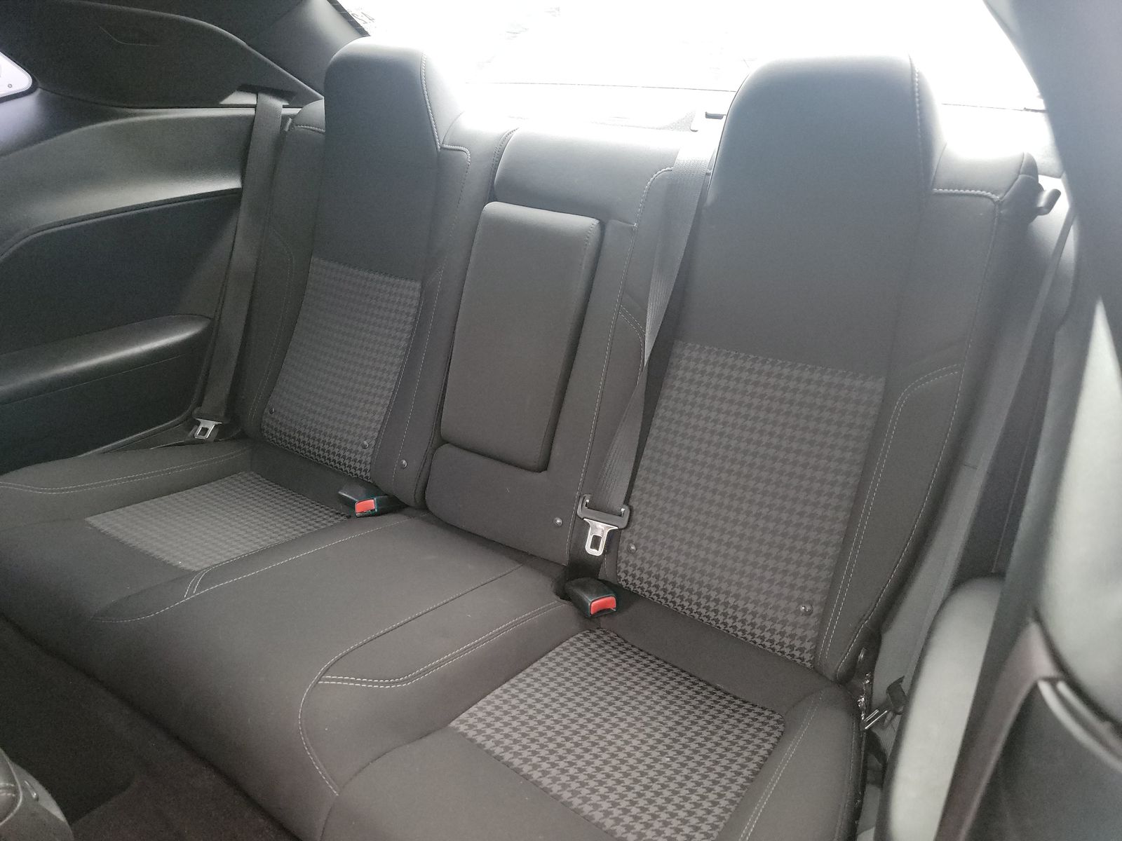 2018 Dodge Challenger SXT RWD