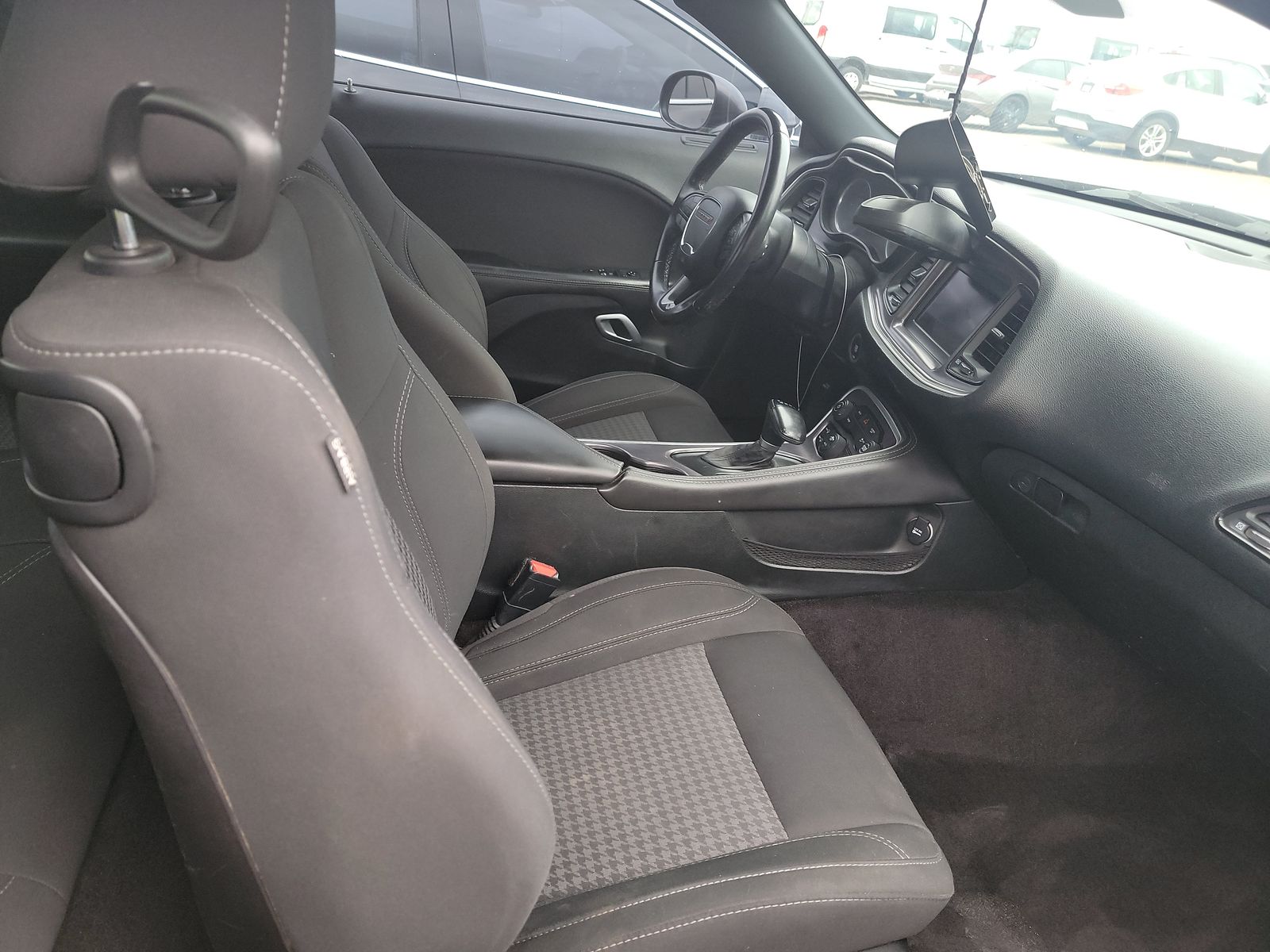 2018 Dodge Challenger SXT RWD