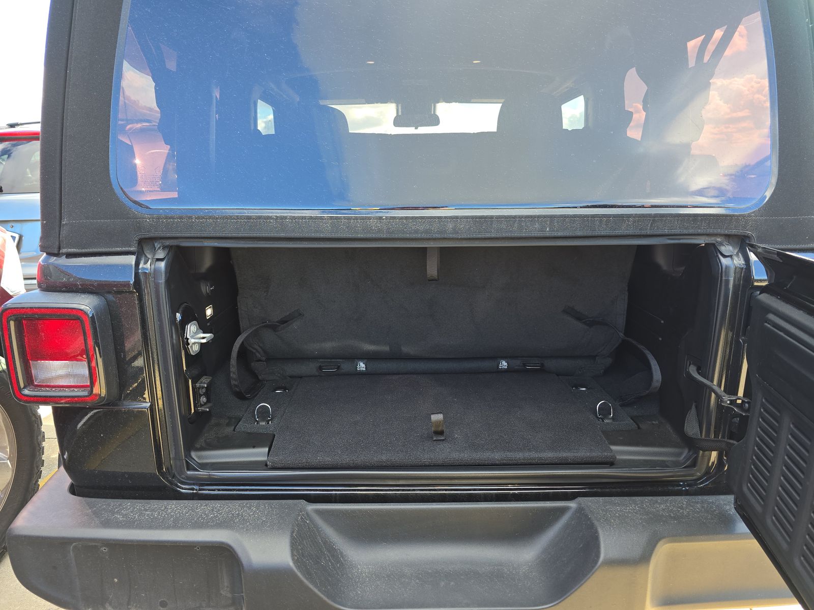 2024 Jeep Wrangler Sport S AWD