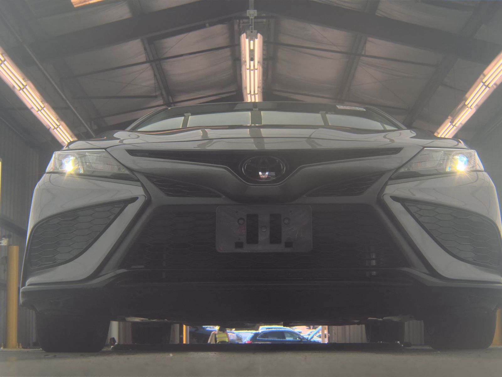 2022 Toyota Camry SE AWD