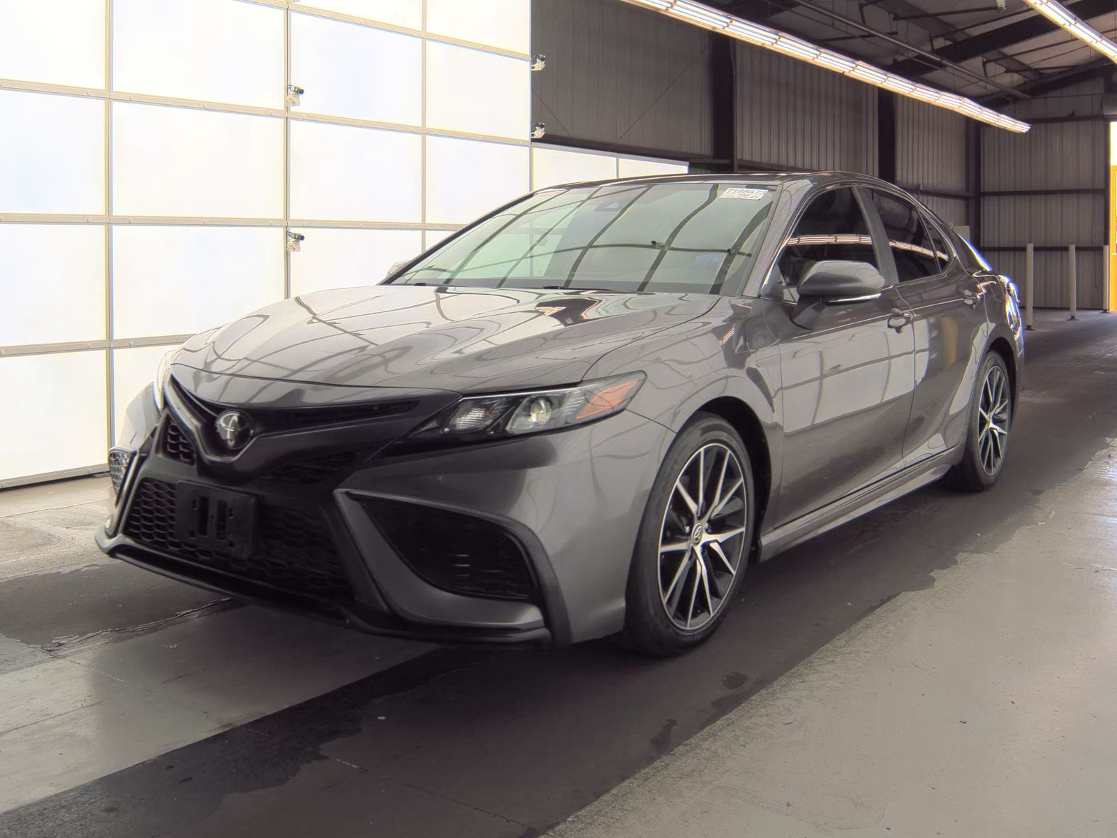 2022 Toyota Camry SE AWD