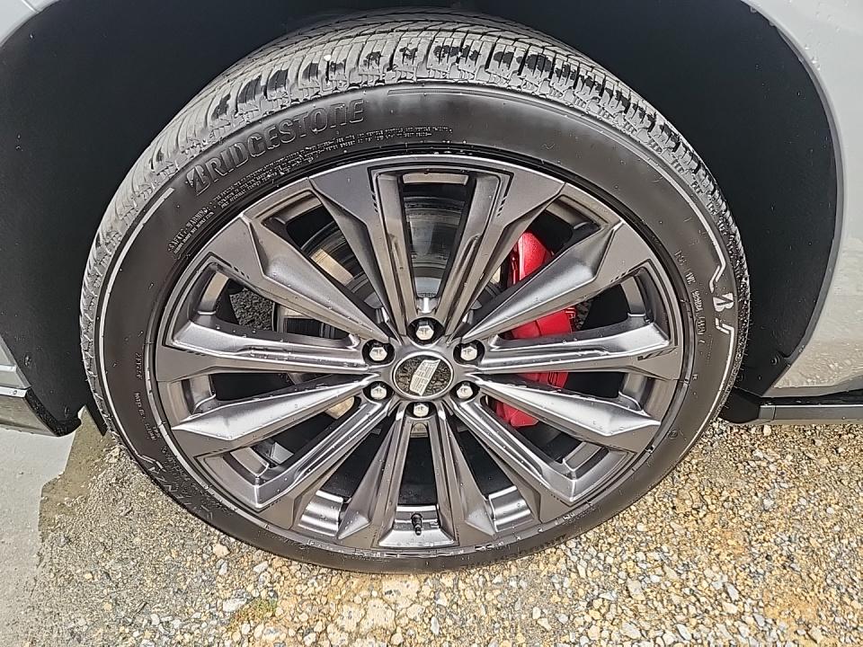 2025 Cadillac Escalade ESV V-Series AWD