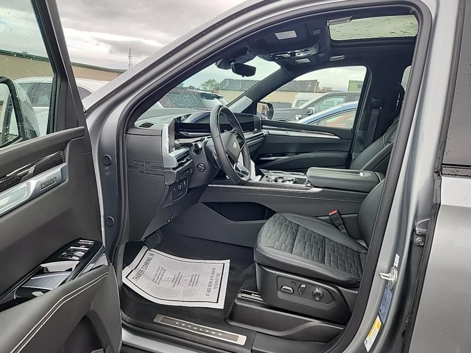 2025 Cadillac Escalade ESV V-Series AWD