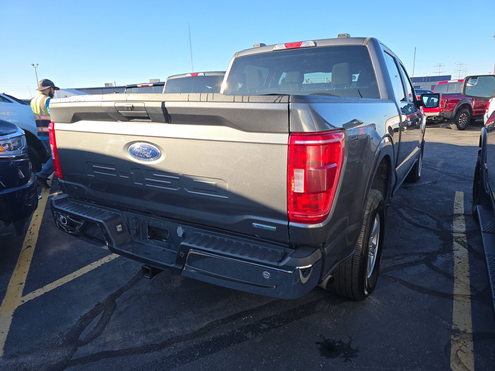 2023 Ford F-150 XLT AWD