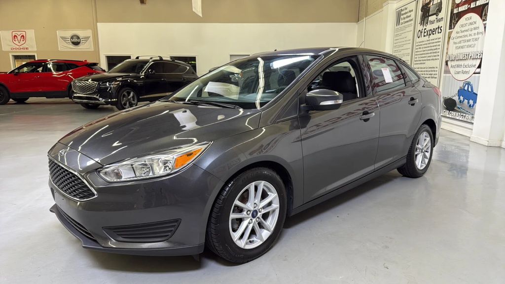 2017 Ford Focus SE FWD
