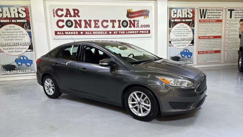 2017 Ford Focus SE FWD