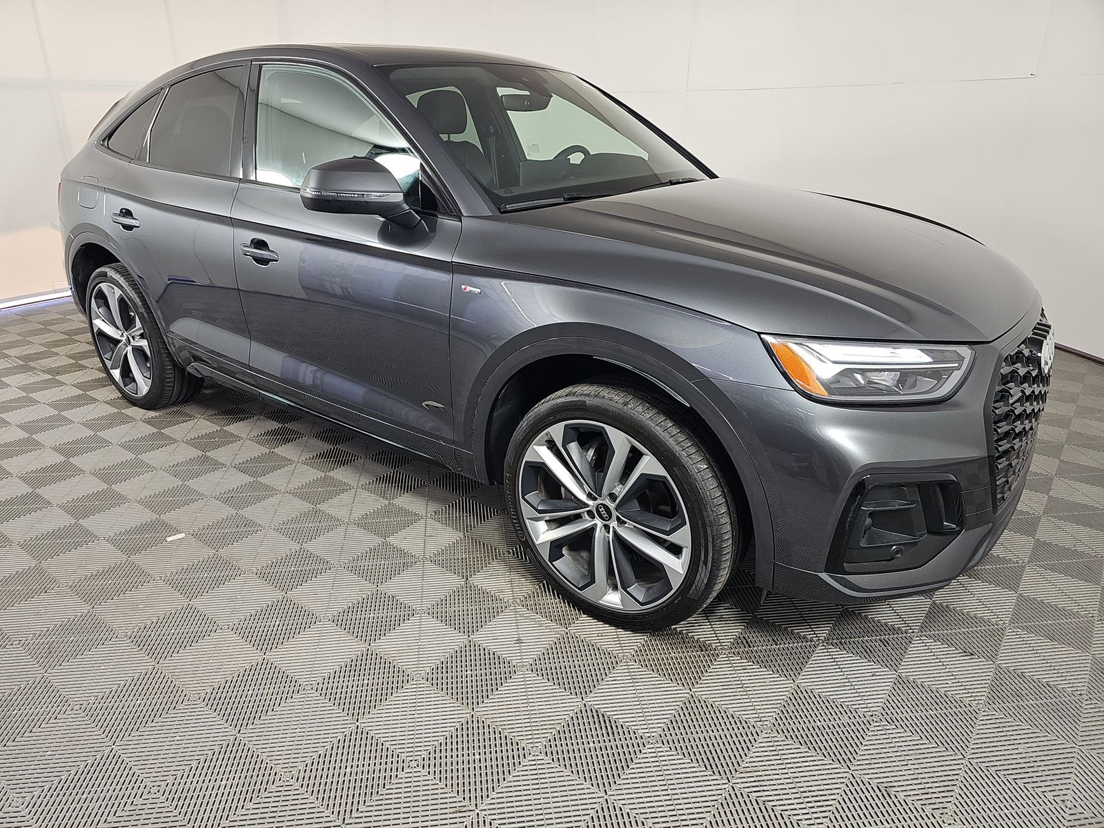 2023 Audi Q5 S line Premium Plus AWD