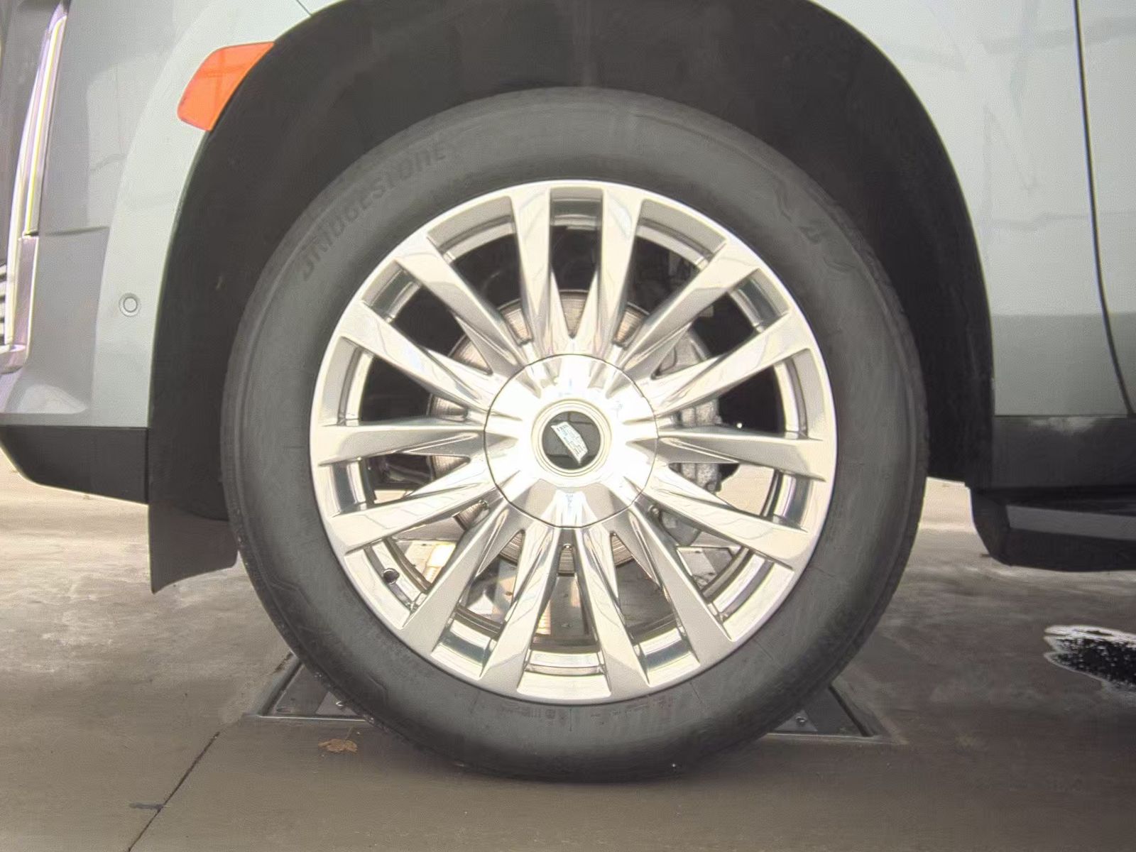 2023 Cadillac Escalade Premium Luxury AWD