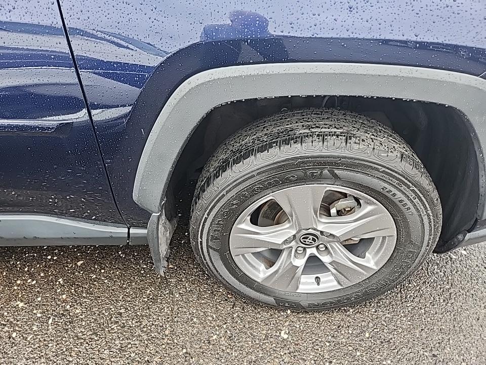 2022 Toyota RAV4 XLE AWD
