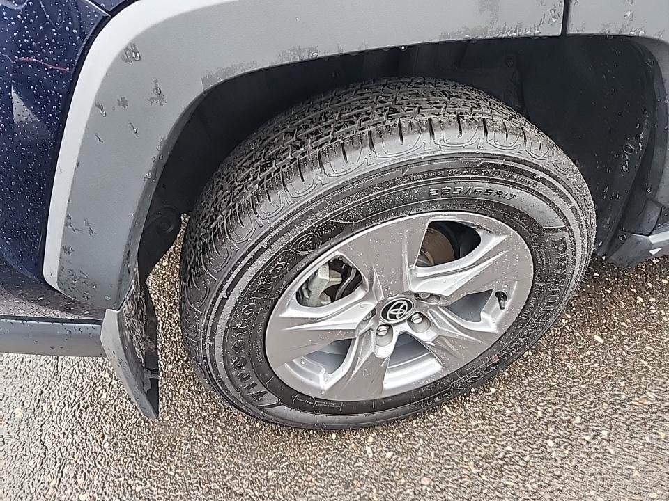 2022 Toyota RAV4 XLE AWD