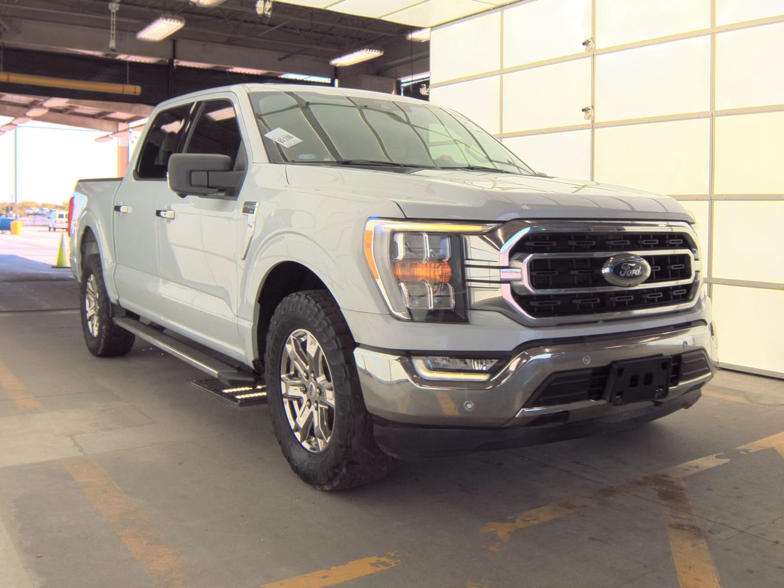 2022 Ford F-150 XLT FWD