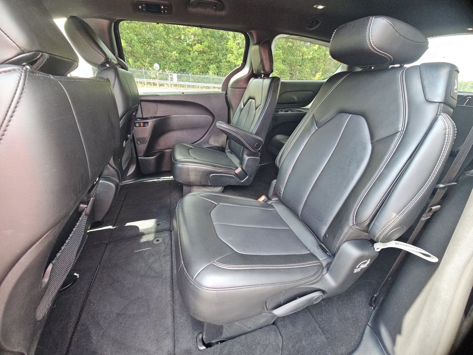 2025 Chrysler Pacifica Select FWD