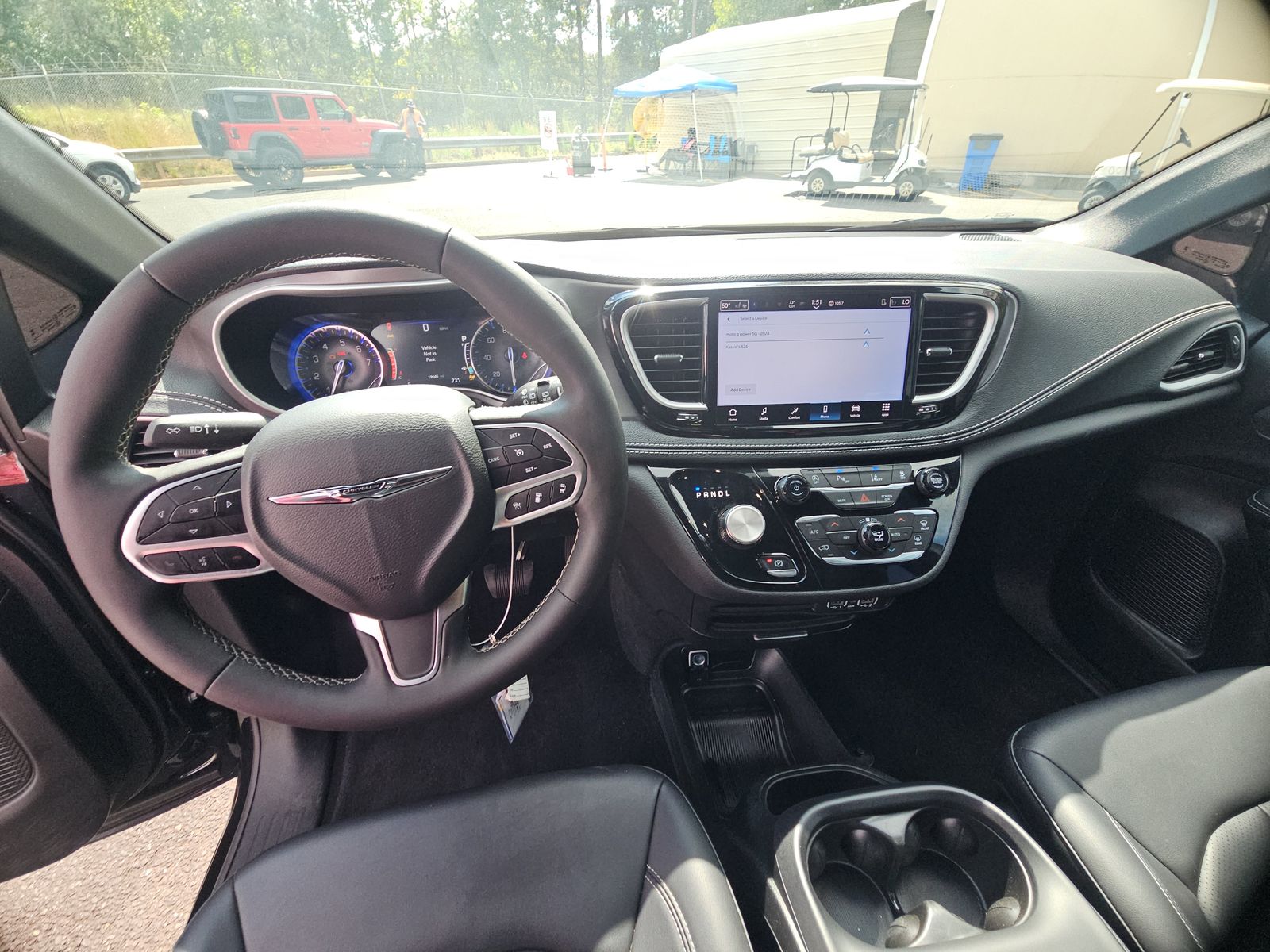 2025 Chrysler Pacifica Select FWD