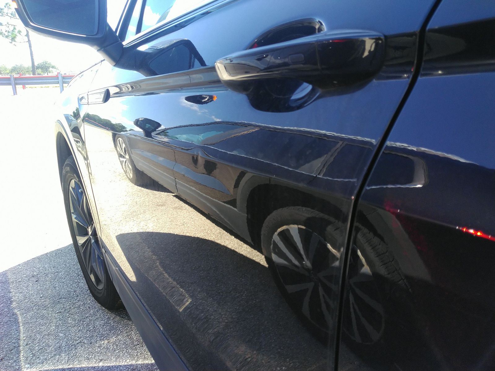 2023 Volkswagen Tiguan 2.0T SE FWD