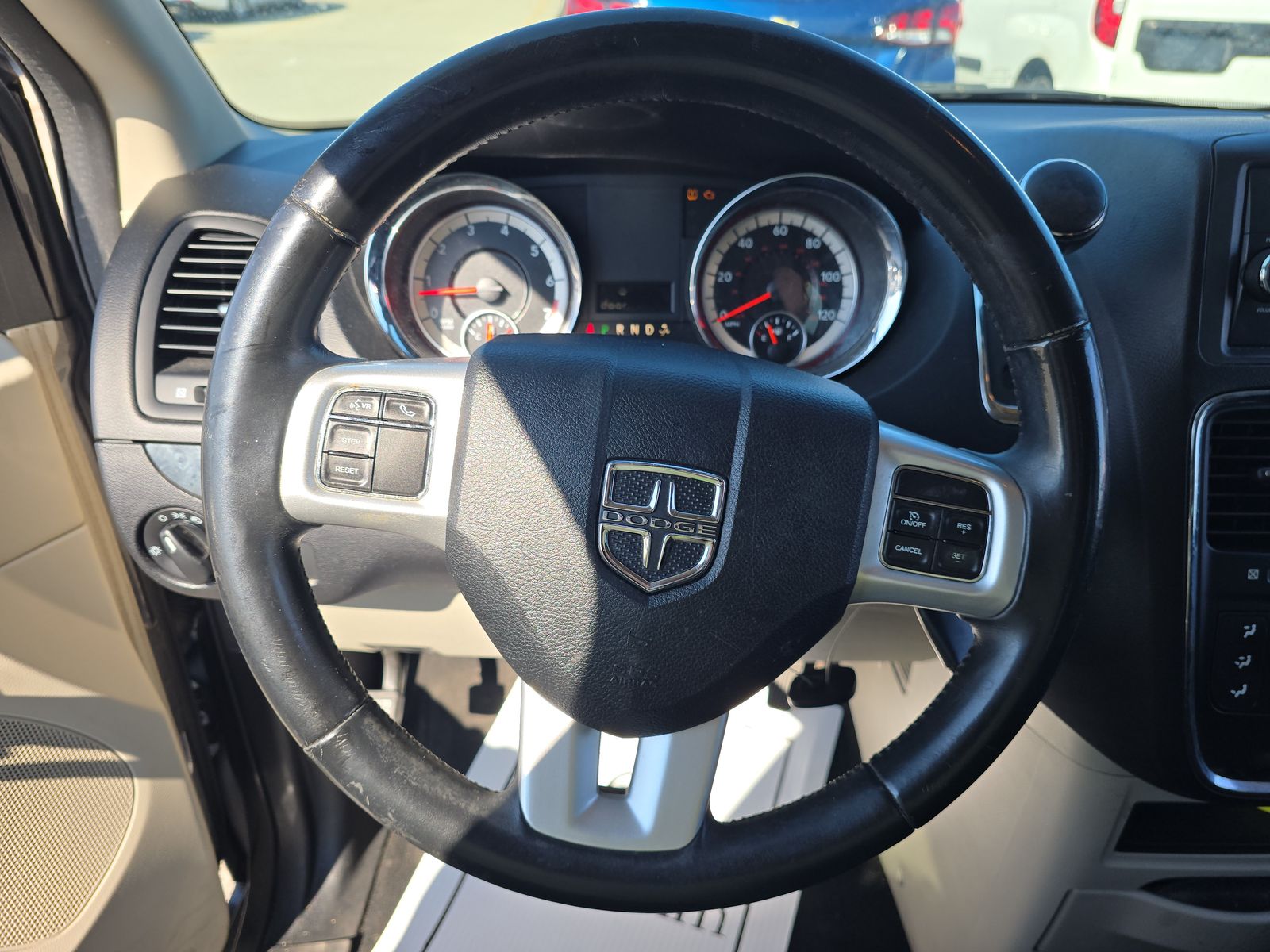 2017 Dodge Grand Caravan SE FWD