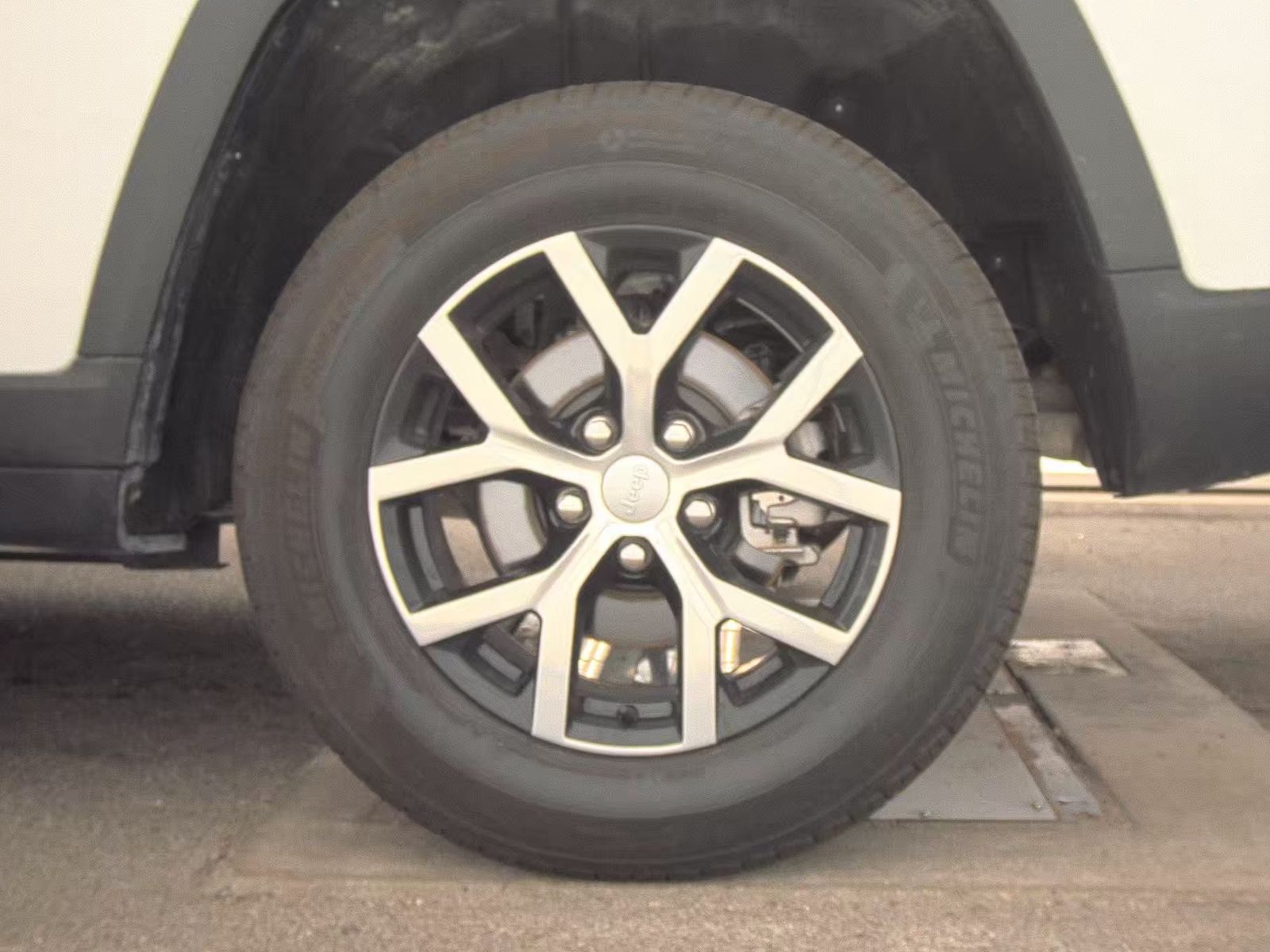 2024 Jeep Grand Cherokee Limited AWD