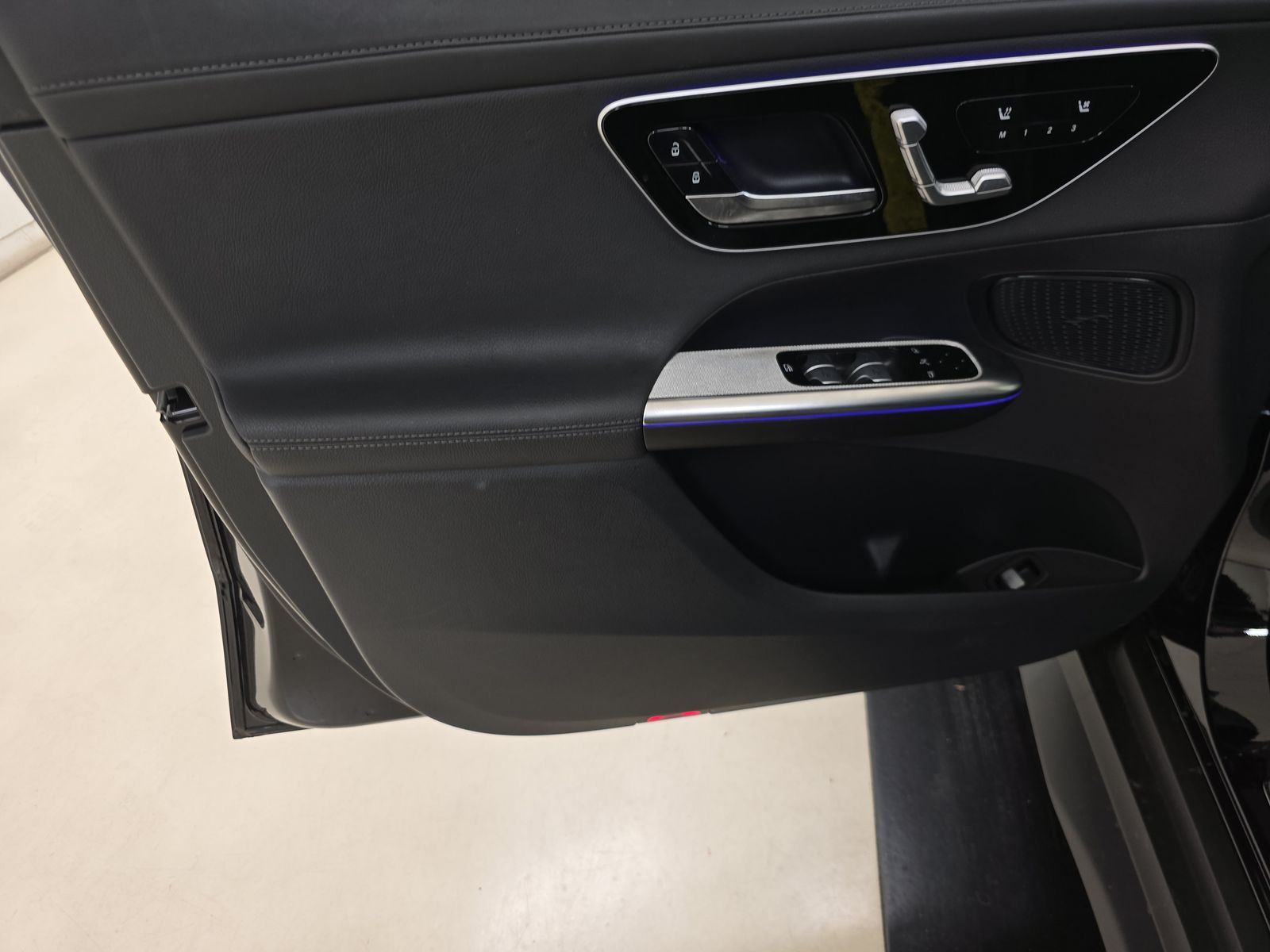 2025 Mercedes-Benz GLC GLC 300 AWD