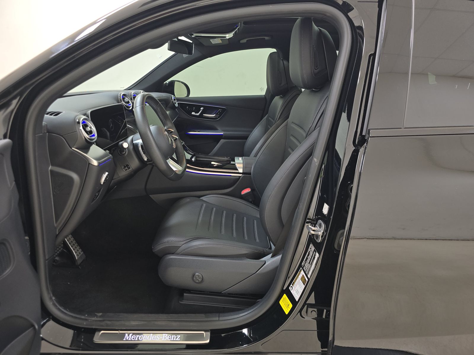 2025 Mercedes-Benz GLC GLC 300 AWD