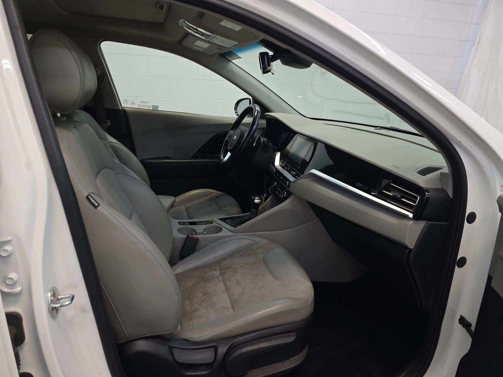 2020 Kia Niro Touring FWD