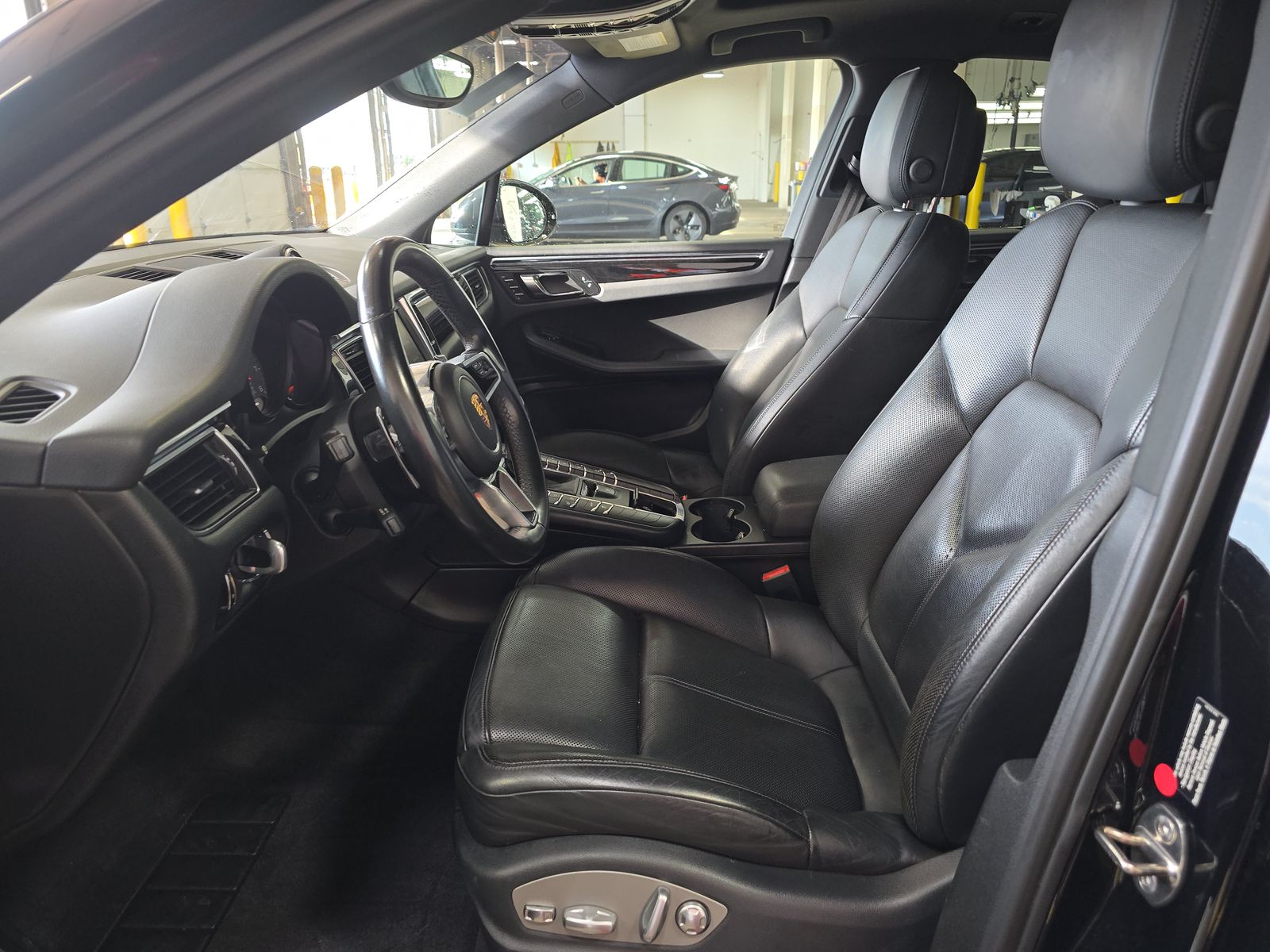 2015 Porsche Macan S AWD