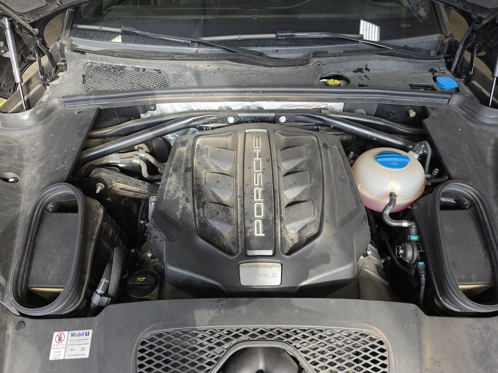 2015 Porsche Macan S AWD