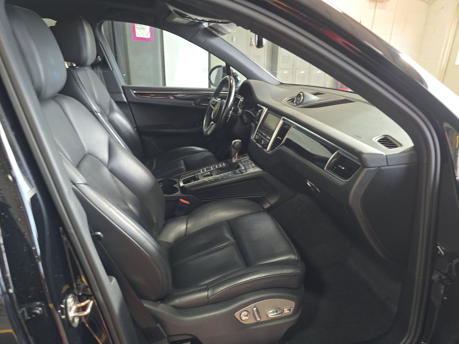 2015 Porsche Macan S AWD