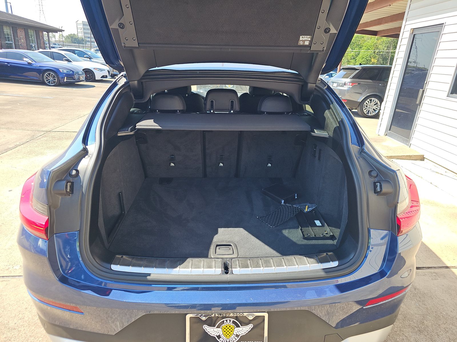 2024 BMW X4 xDrive30i AWD