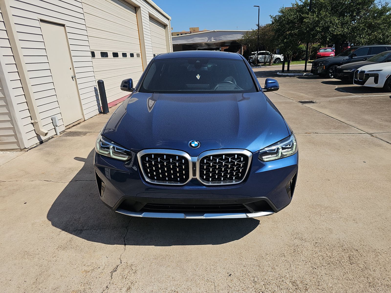 2024 BMW X4 xDrive30i AWD