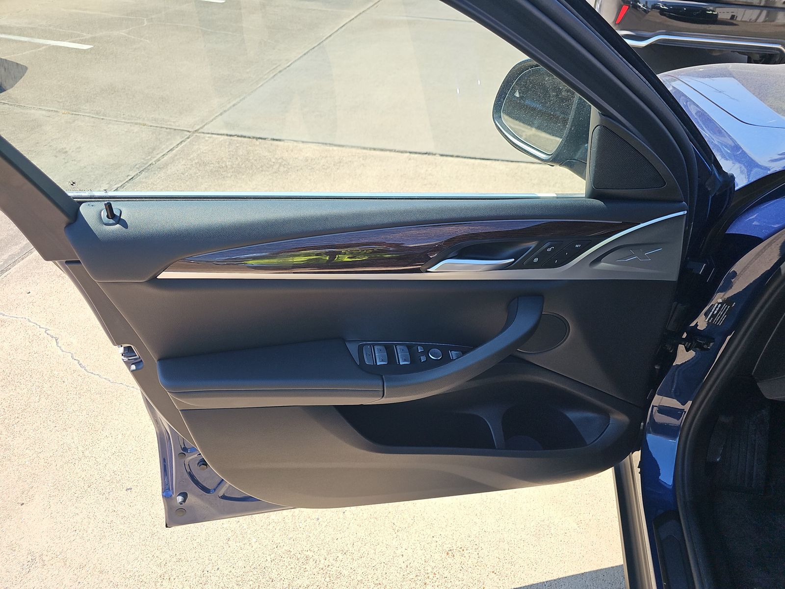 2024 BMW X4 xDrive30i AWD