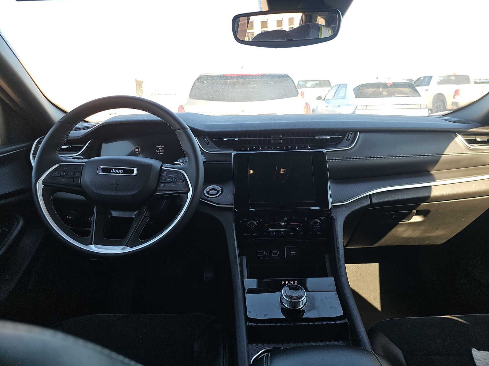 2024 Jeep Grand Cherokee Altitude AWD