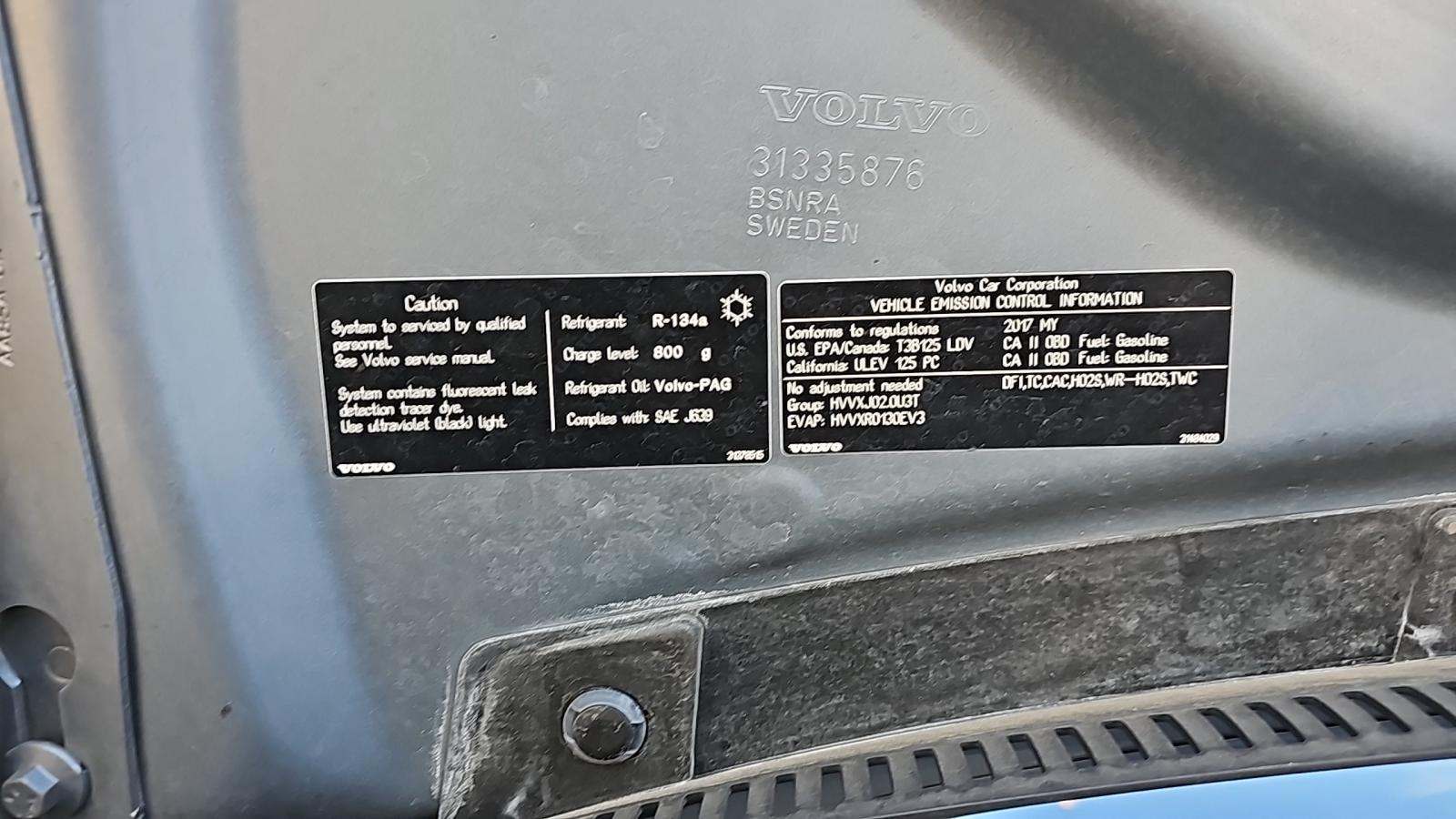 2017 Volvo XC60 T5 Inscription FWD