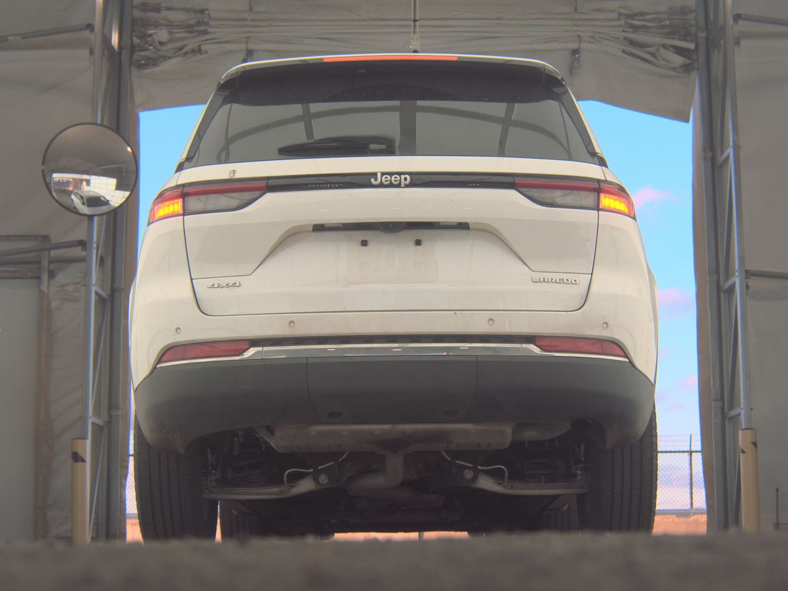 2024 Jeep Grand Cherokee Laredo AWD