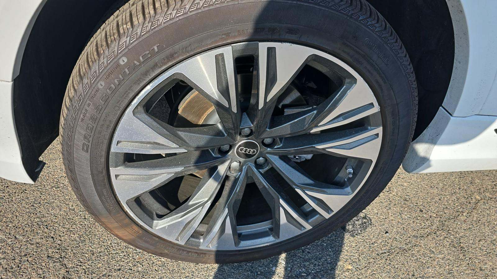 2025 Audi Q8 Premium AWD