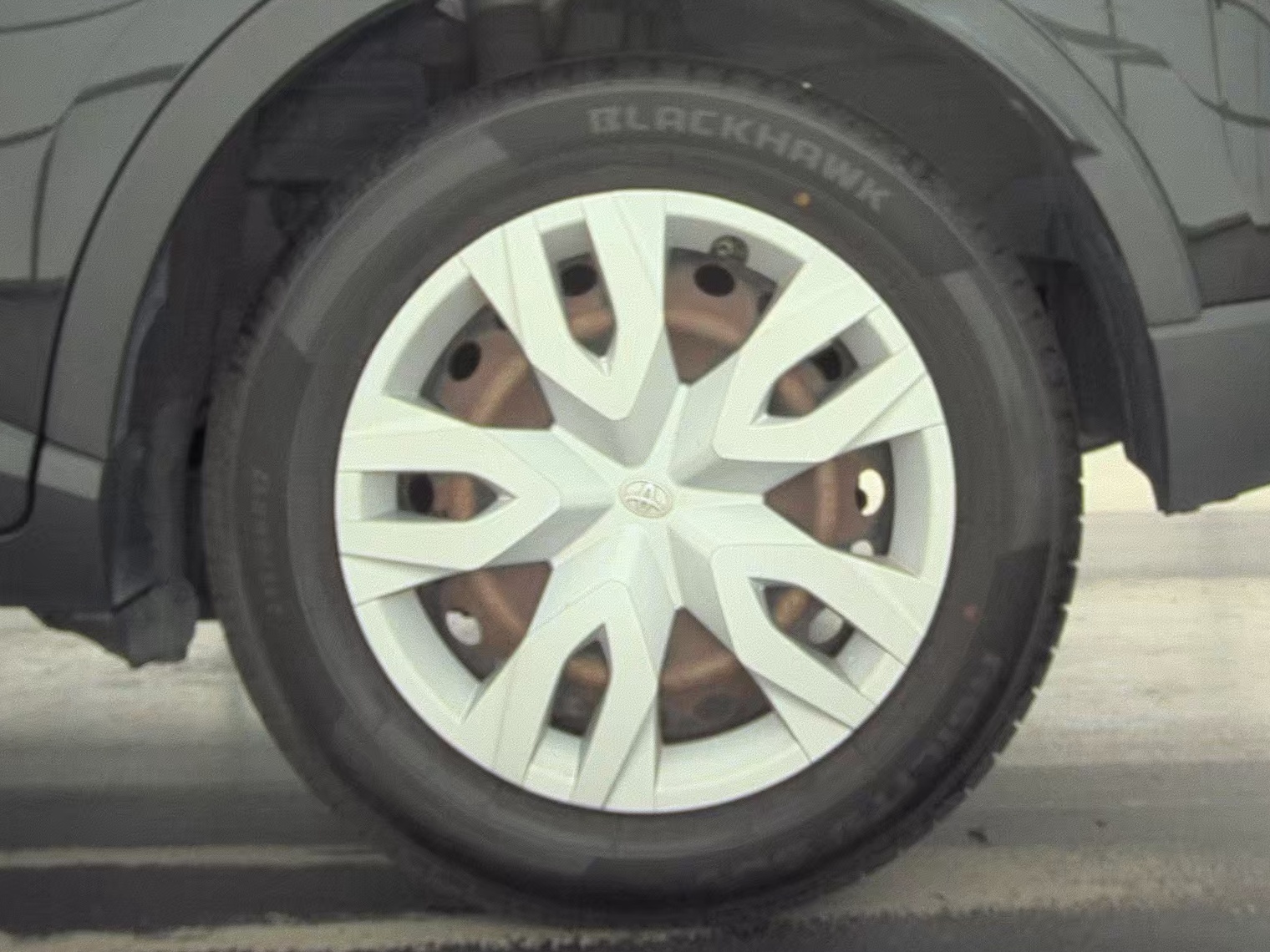 2020 Toyota C-HR LE FWD