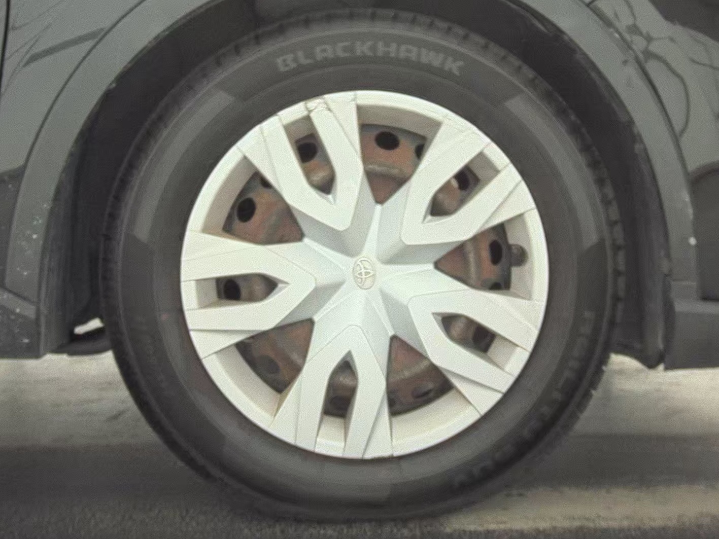 2020 Toyota C-HR LE FWD