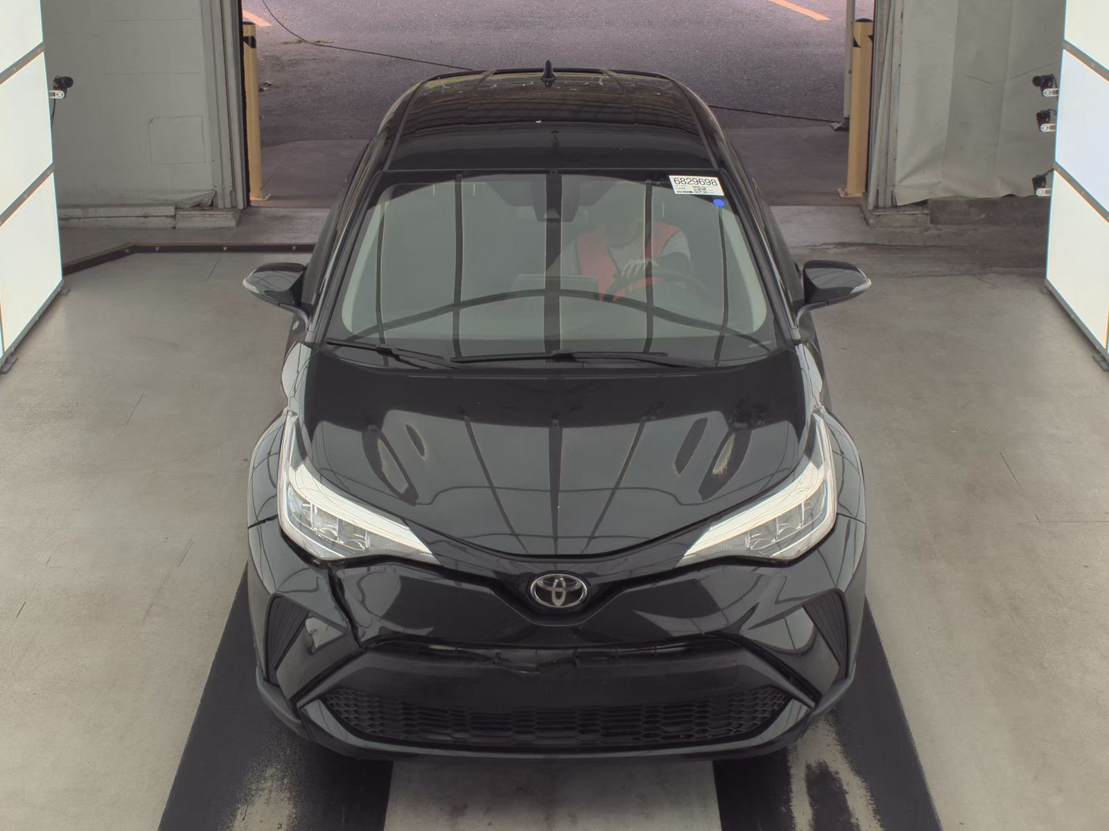 2020 Toyota C-HR LE FWD