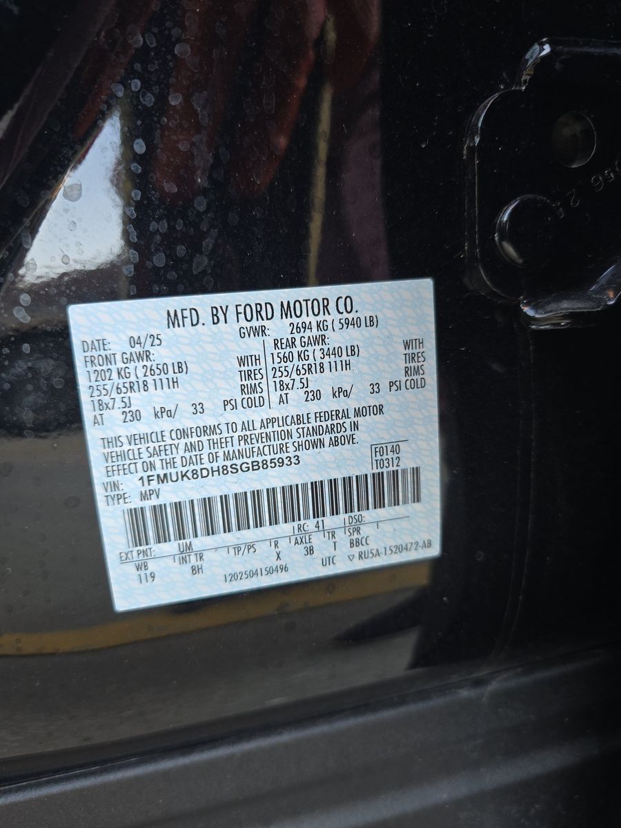 2025 Ford Explorer Active AWD