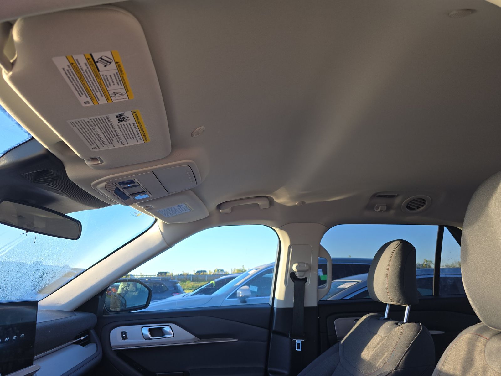 2025 Ford Explorer Active AWD