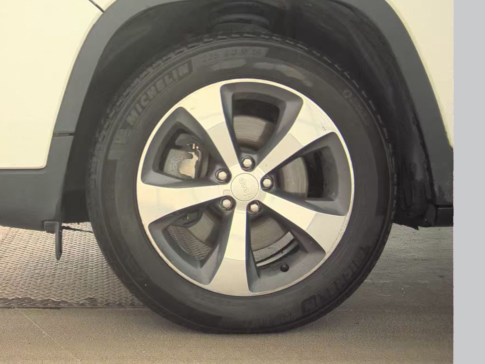 2019 Jeep Cherokee Limited AWD