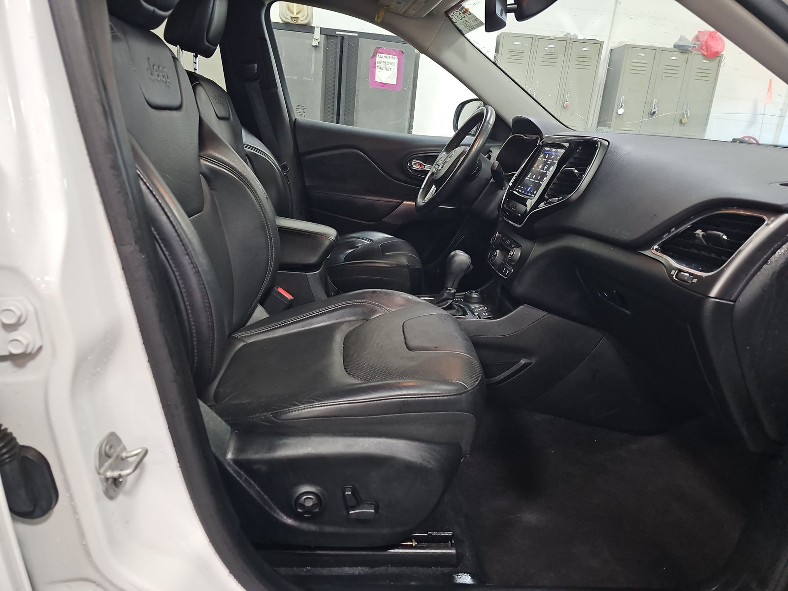 2019 Jeep Cherokee Limited AWD