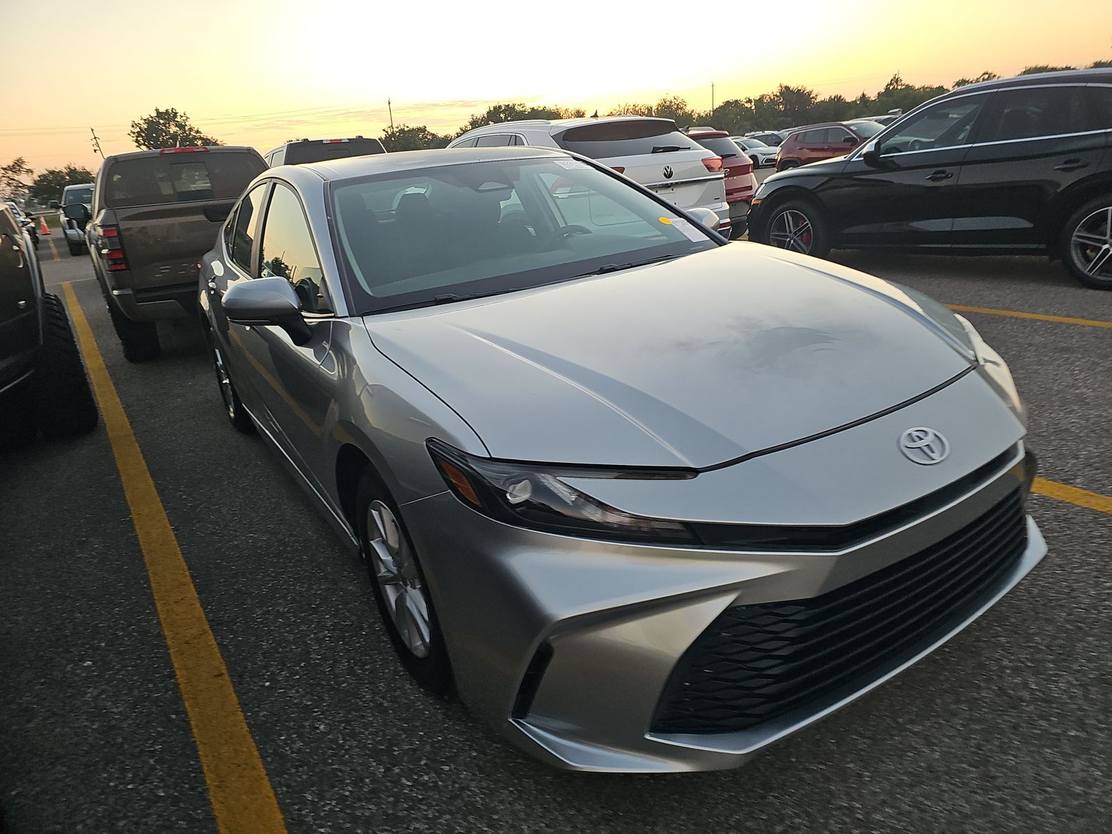 2025 Toyota Camry LE FWD