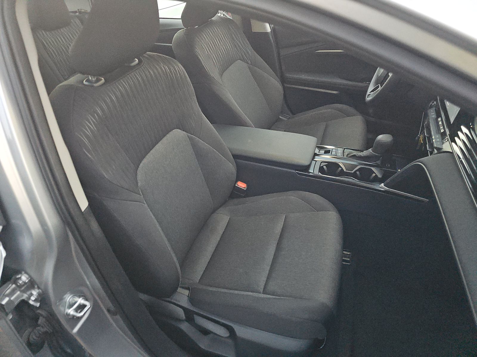 2025 Toyota Camry LE FWD