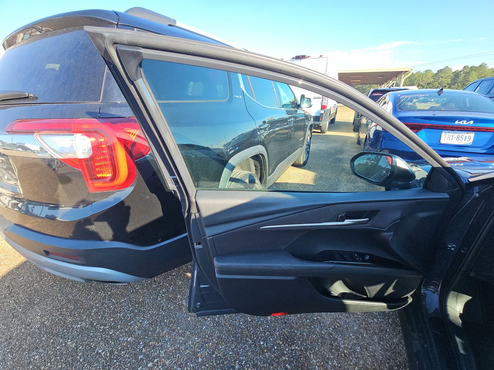 2025 Toyota Camry LE FWD